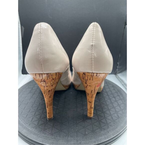 Alfani Maddy Platform Pump Cream Color Patent Leather Size 10 - Picture 4 of 10